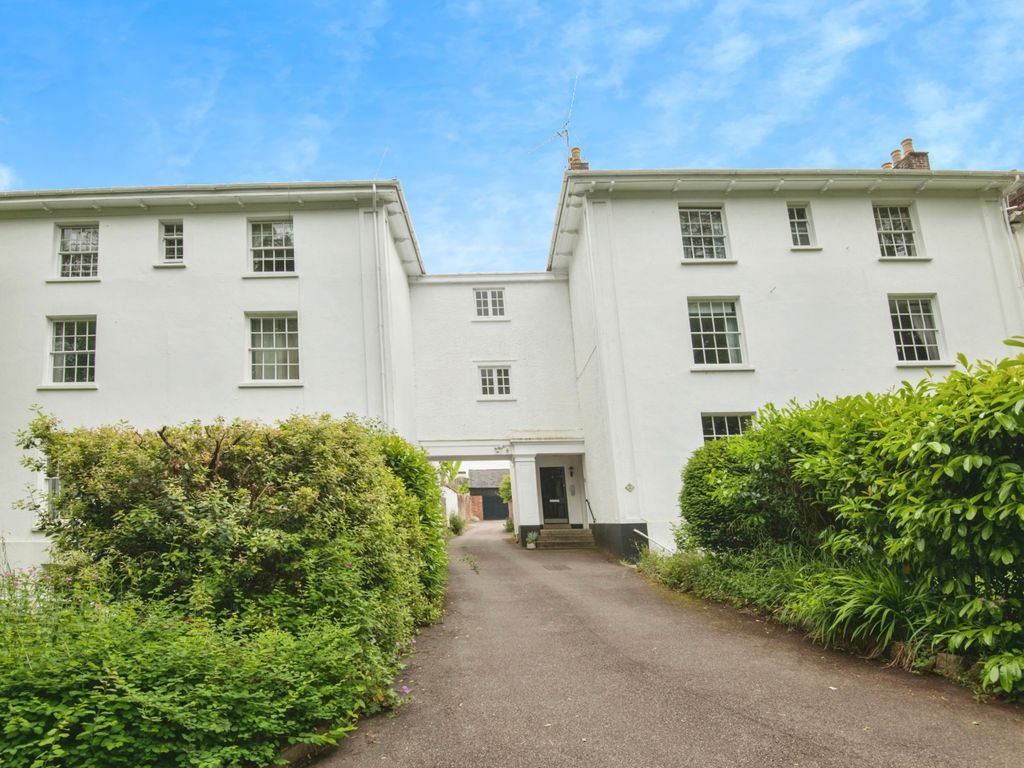 2 bed flat for sale in Heavitree Park, Exeter, Devon EX1, £200,000 Zoopla