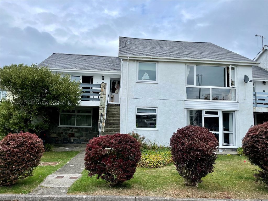 3 bed flat for sale in Ger Y Nant, Llanbedrog, Gwynedd LL53 Zoopla