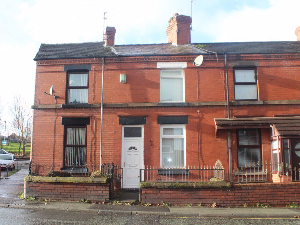 2 bed terraced house to rent in Nutgrove Road, Thatto Heath, St. Helens