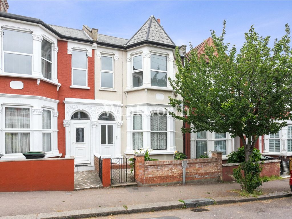 4 bed flat for sale in Duckett Road, London N4 Zoopla