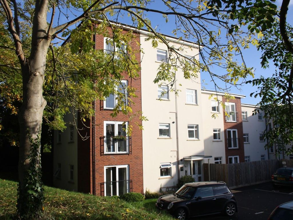 2 bed flat to rent in Thursby Walk, Pinhoe, Exeter EX4 Zoopla