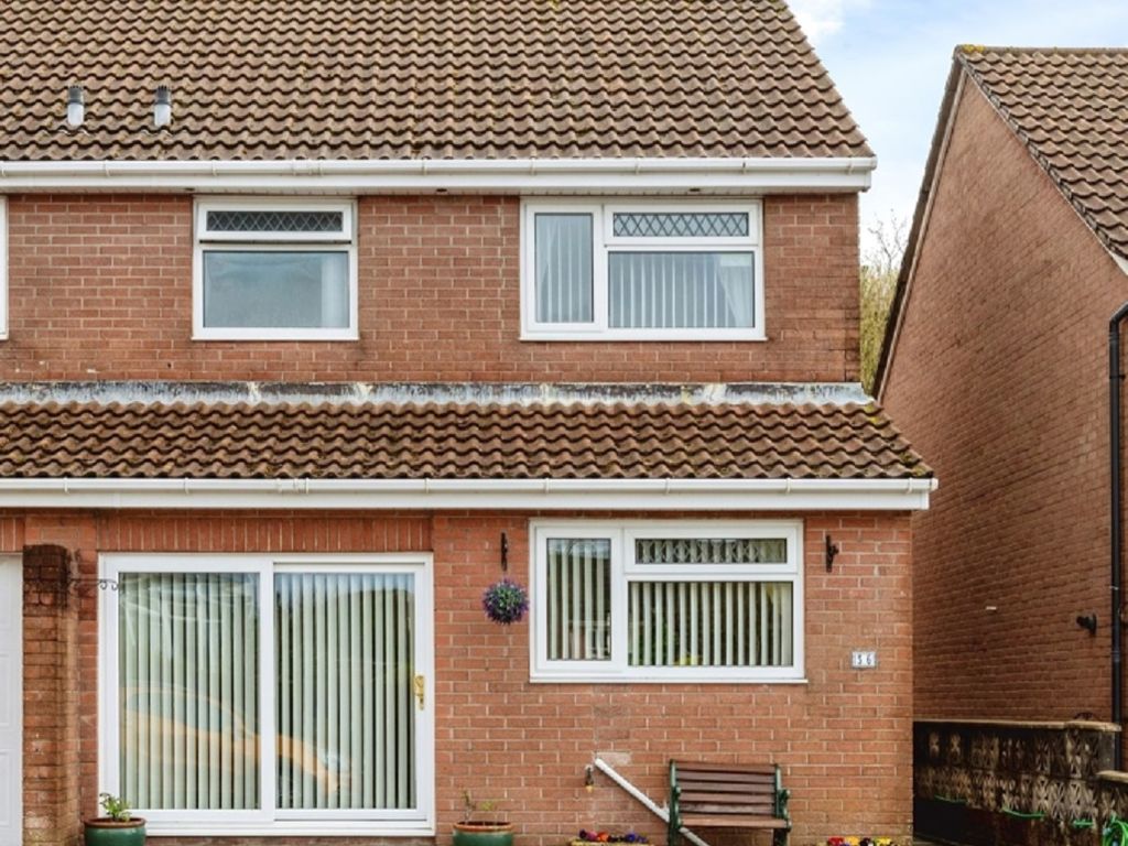 3 bed semidetached house for sale in Heol Castell Coety, Bridgend CF31
