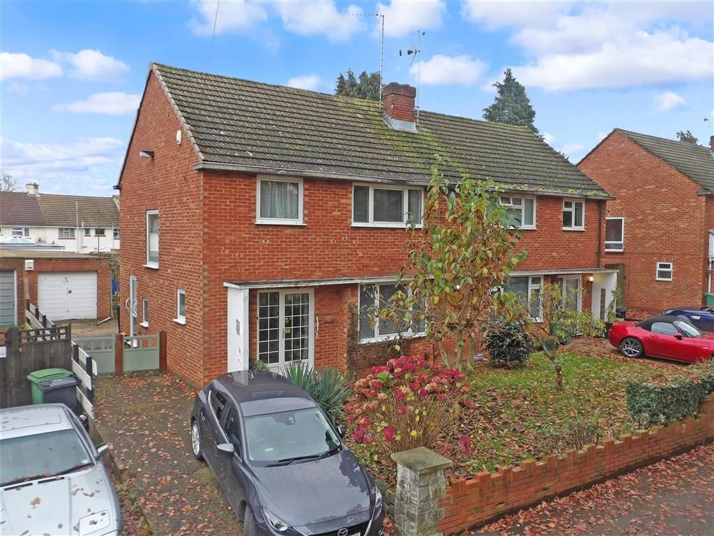 3 bed semidetached house for sale in Sutton Road, Maidstone, Kent ME15 Zoopla