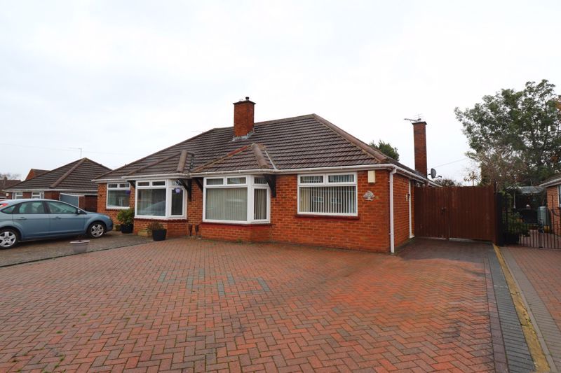 2 bed semidetached bungalow for sale in Oxstalls Drive, Longlevens