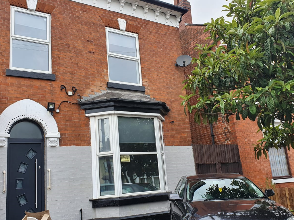 Studio to rent in Golden Hillock Road, Birmingham B10 Zoopla