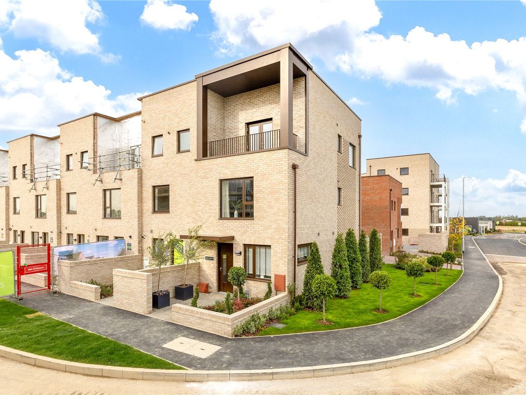 New home, 3 bed detached house for sale in Franklin Gardens, Cambridge