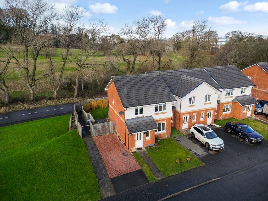 3 bed end terrace house for sale in Glenlyon Place, Glasgow G73, £