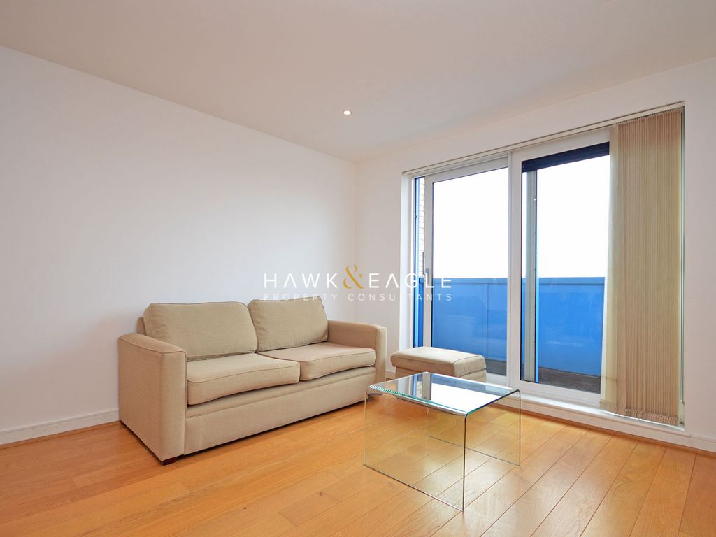 2 bed flat to rent in Westgate Apartments, 14 Western Gateway, London