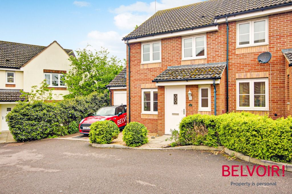 3 bed semidetached house to rent in The Hempsted, Gloucester