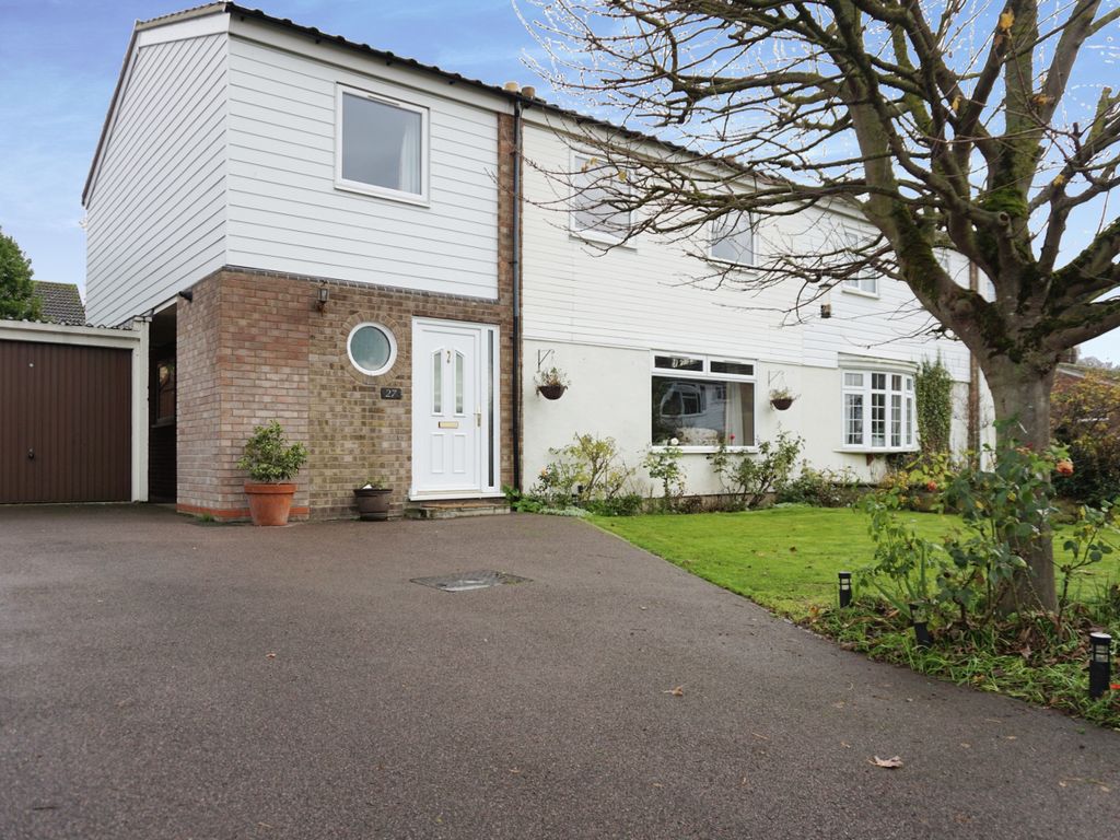 4 bed semidetached house for sale in The Paddocks, Burwell, Cambs CB25