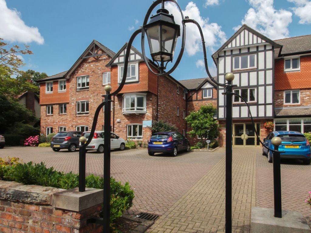 Grove Avenue, Wilmslow, Cheshire SK9  