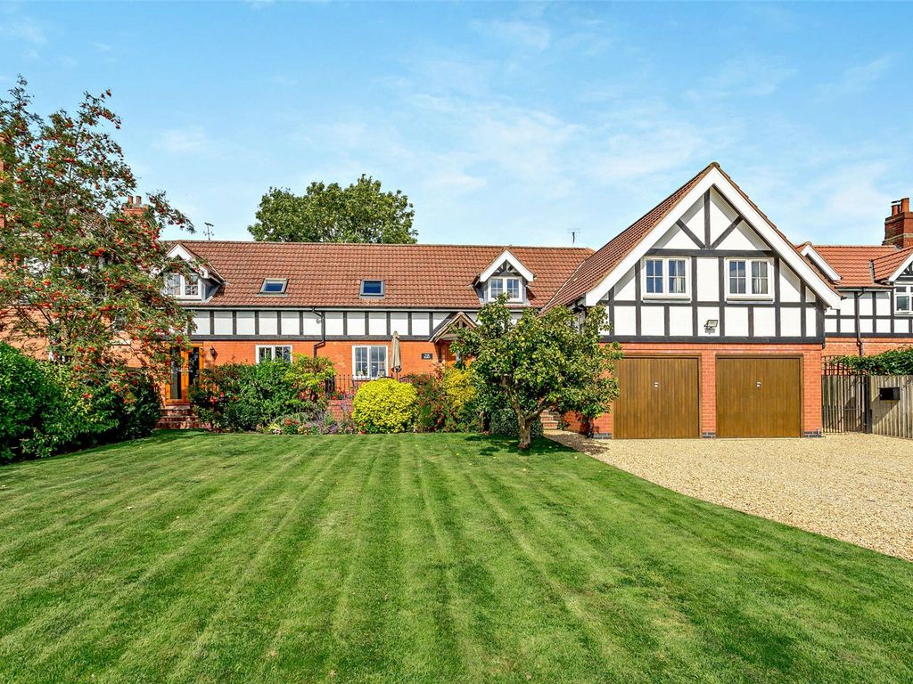 5 bed barn conversion for sale in The Paddocks, Thorpe Satchville