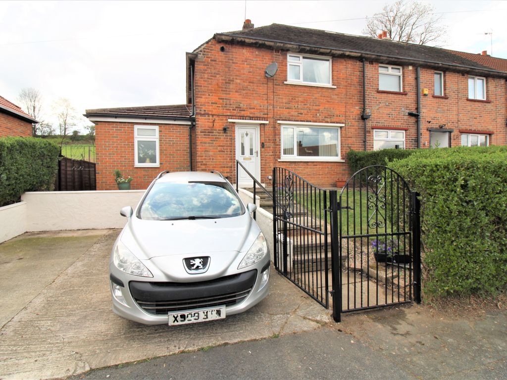2 bed terraced house for sale in Troydale Gardens, Pudsey LS28 Zoopla