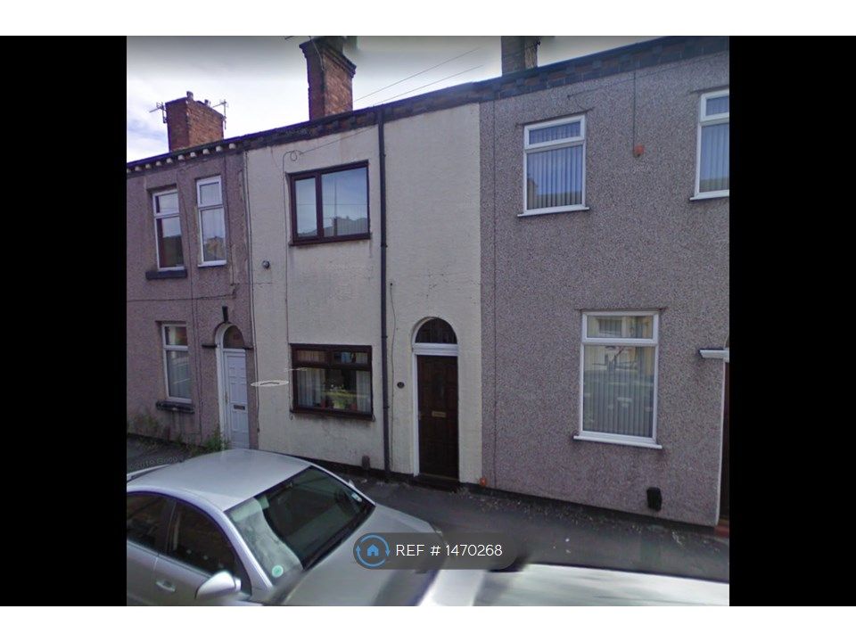 2 bed terraced house to rent in Sumner Street, Atherton, Manchester M46