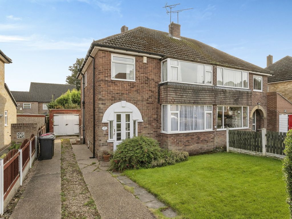 3 bed semidetached house for sale in Flintway, WathUponDearne