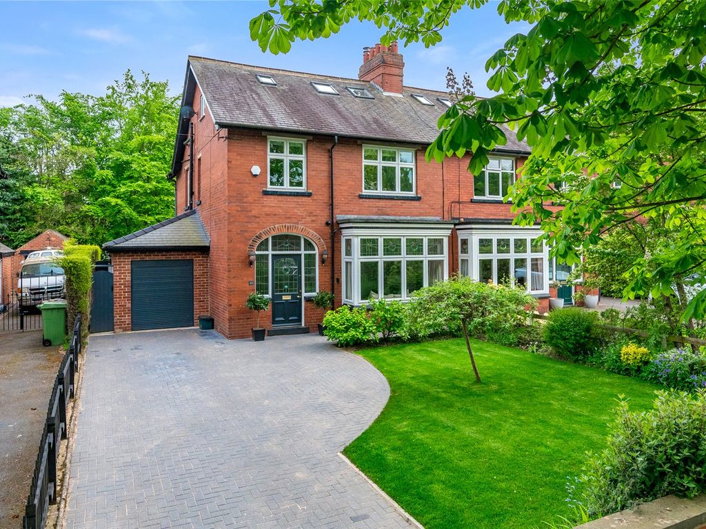 6 bed semidetached house for sale in Lidgett Park Avenue, Roundhay