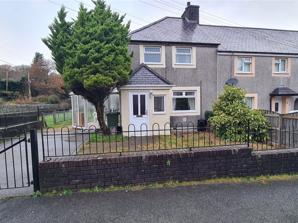 3 bed end terrace house for sale in Dol Elidir, Llanberis, Caernarfon, Gwynedd LL55, £180,000