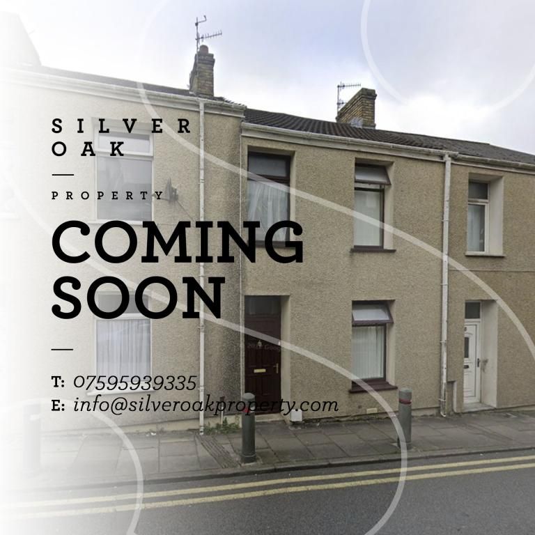 4 bed terraced house to rent in Pottery Street, Llanelli SA15, £800 pcm