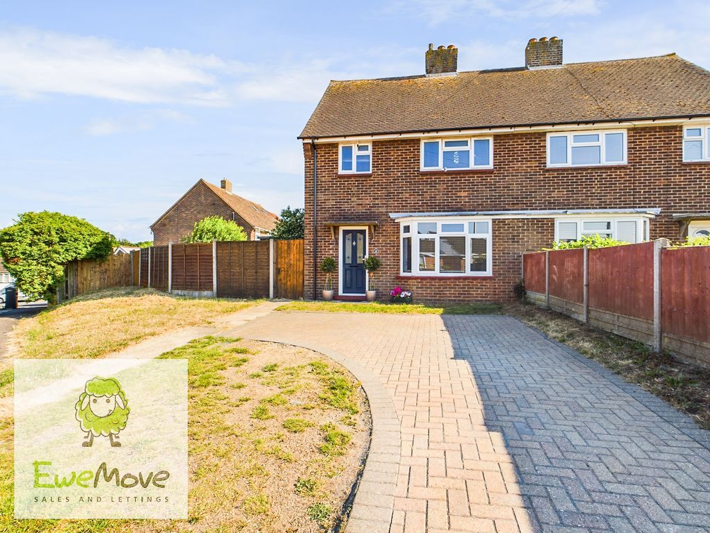 3 bed semidetached house for sale in Arnhem Drive, Chatham ME5 Zoopla