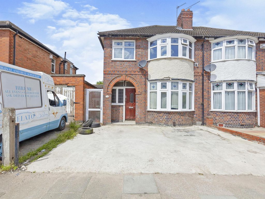 3 bed semidetached house for sale in Rowsley Avenue, Evington