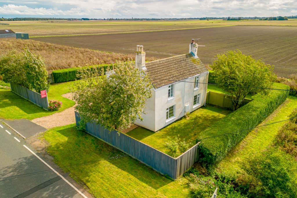 4 bed detached house for sale in Swineshead Road, Frampton Fen, Boston