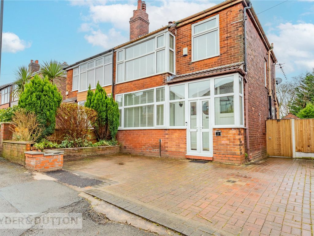 3 bed semidetached house for sale in Colindale Avenue, Blackley