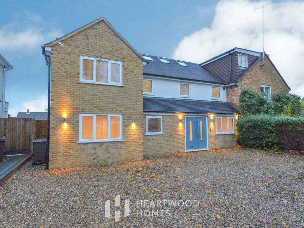 6 bed semidetached house for sale in Marshalswick Lane, St.Albans AL1