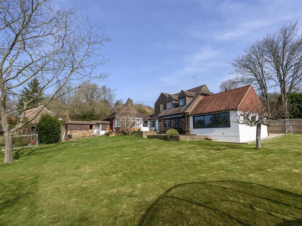 5 bed detached house for sale in Conford, Liphook GU30 Zoopla