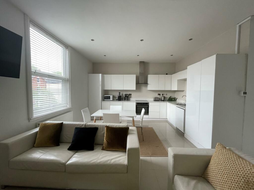 2 bed flat to rent in Stanmore Road, Edgbaston, Birmingham B16 Zoopla