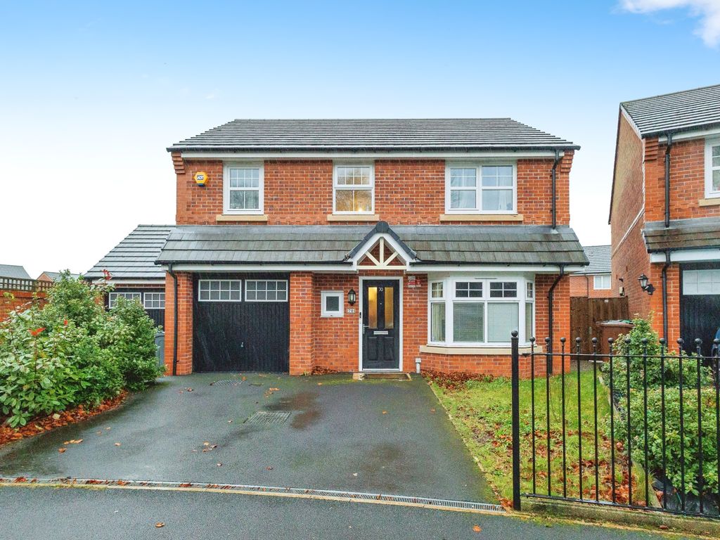 4 bed detached house for sale in Sycamore Road, Manchester M9, £375,000