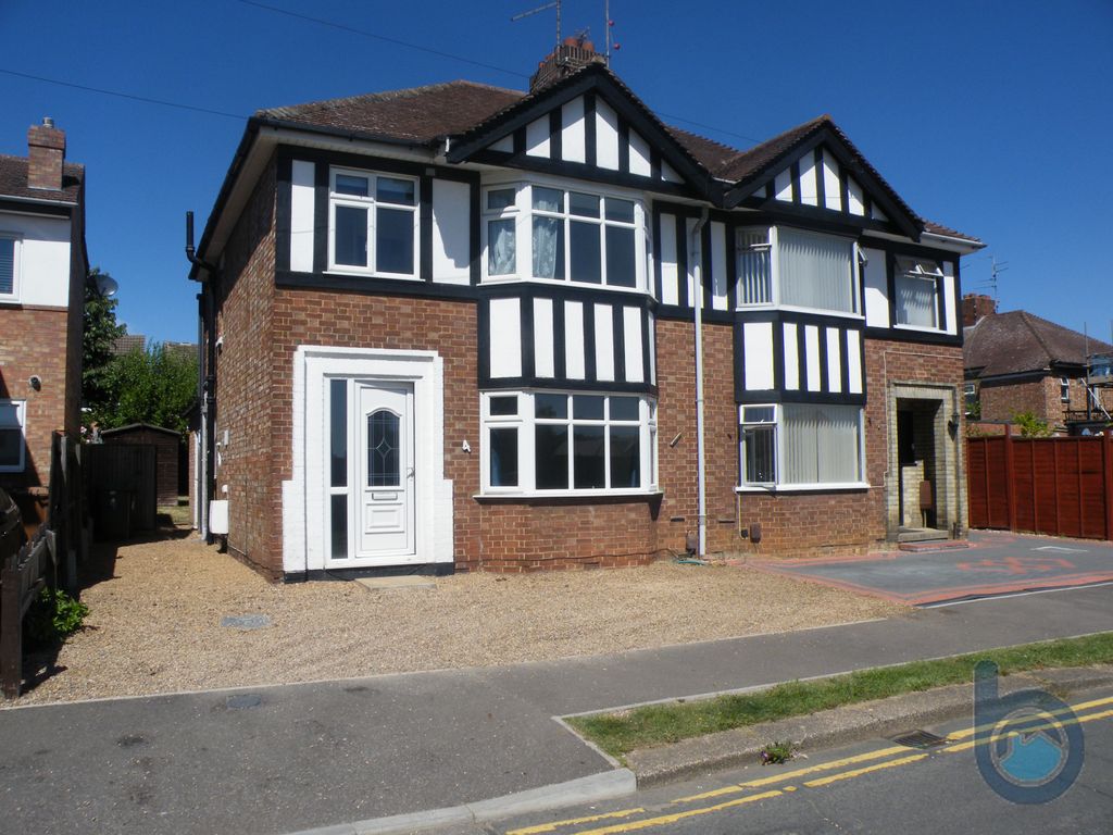 3 bed semidetached house to rent in Kent Road, Peterborough PE3, £1,095 pcm Zoopla