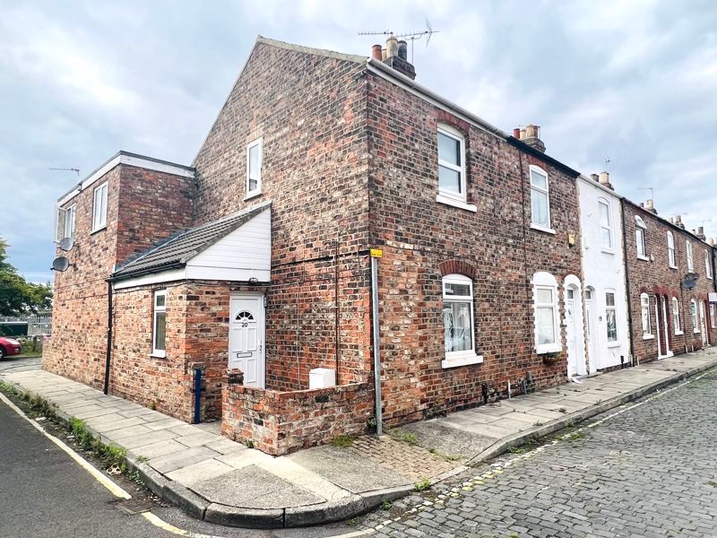 2 bed end terrace house for sale in Carleton Street, York YO26 Zoopla