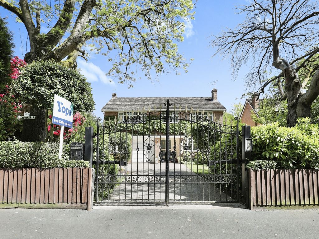 4 bed detached house for sale in Granville Park, Aughton, Ormskirk L39