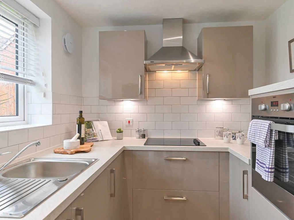 Ock Street, Abingdon-On-Thames OX14  