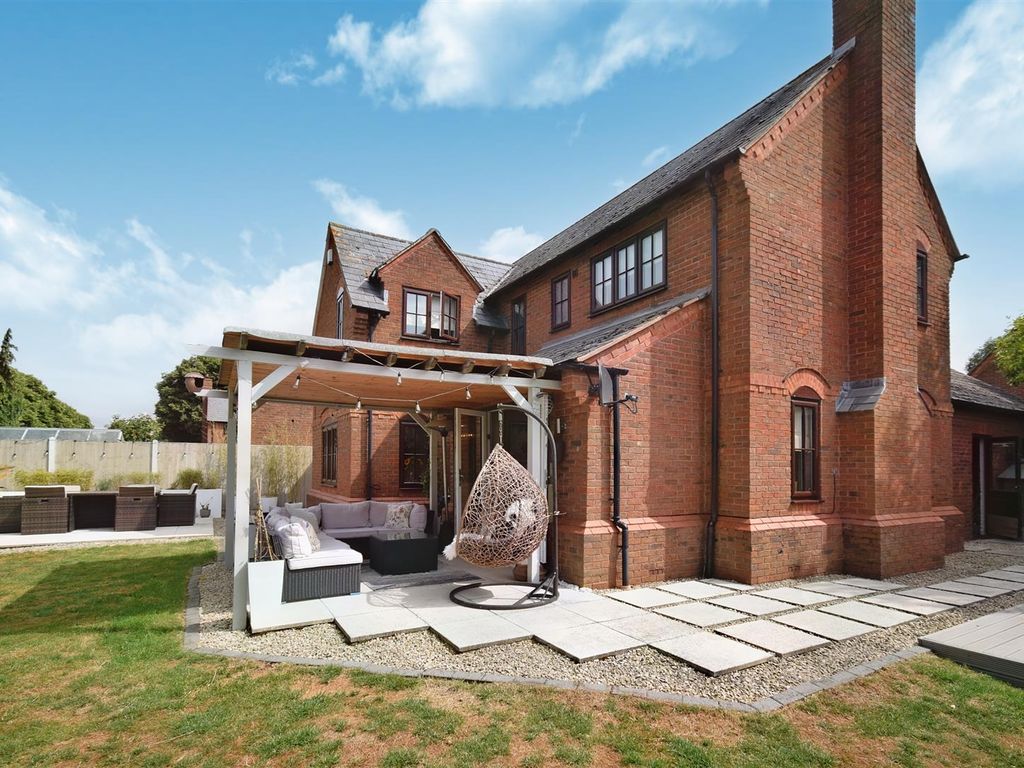 4 bed detached house for sale in Church Rise, Maisemore, Gloucester GL2