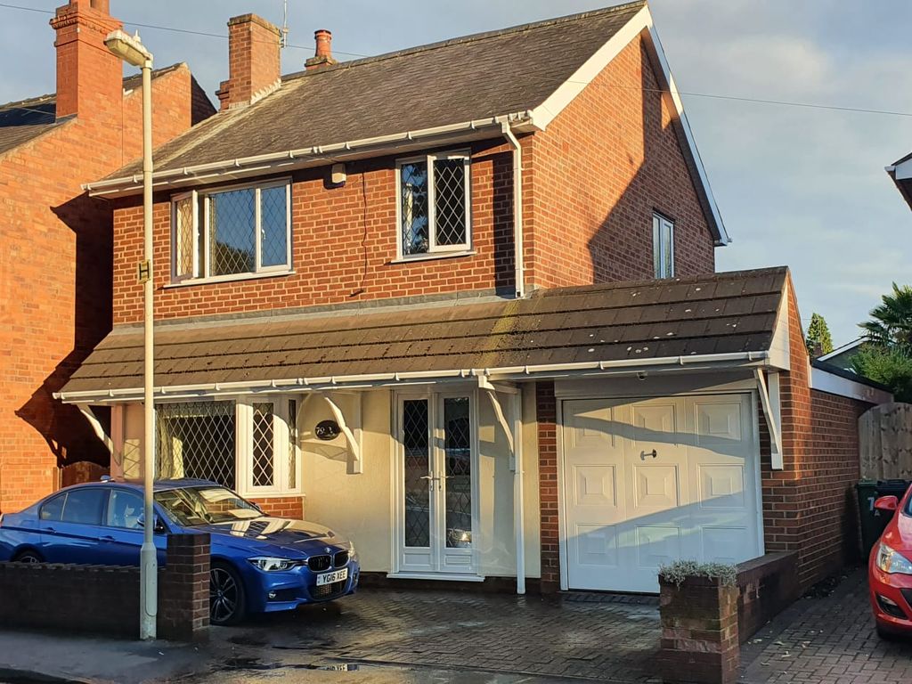 3 bed detached house for sale in Oak Street, Kingswinford DY6 Zoopla
