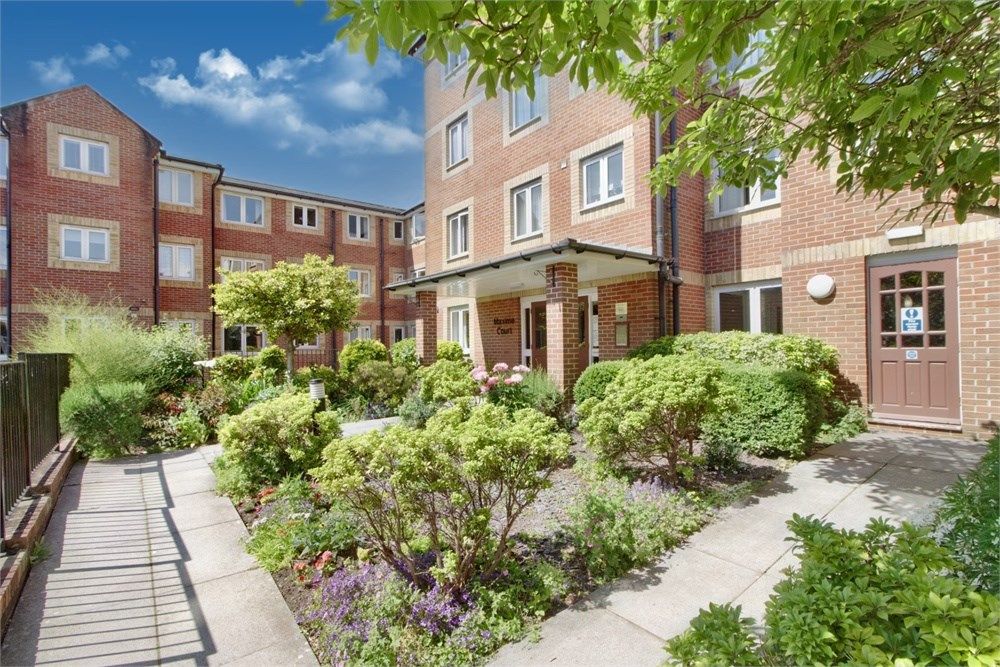 1 bed property for sale in Gower Road, Sketty, Swansea SA2 Zoopla