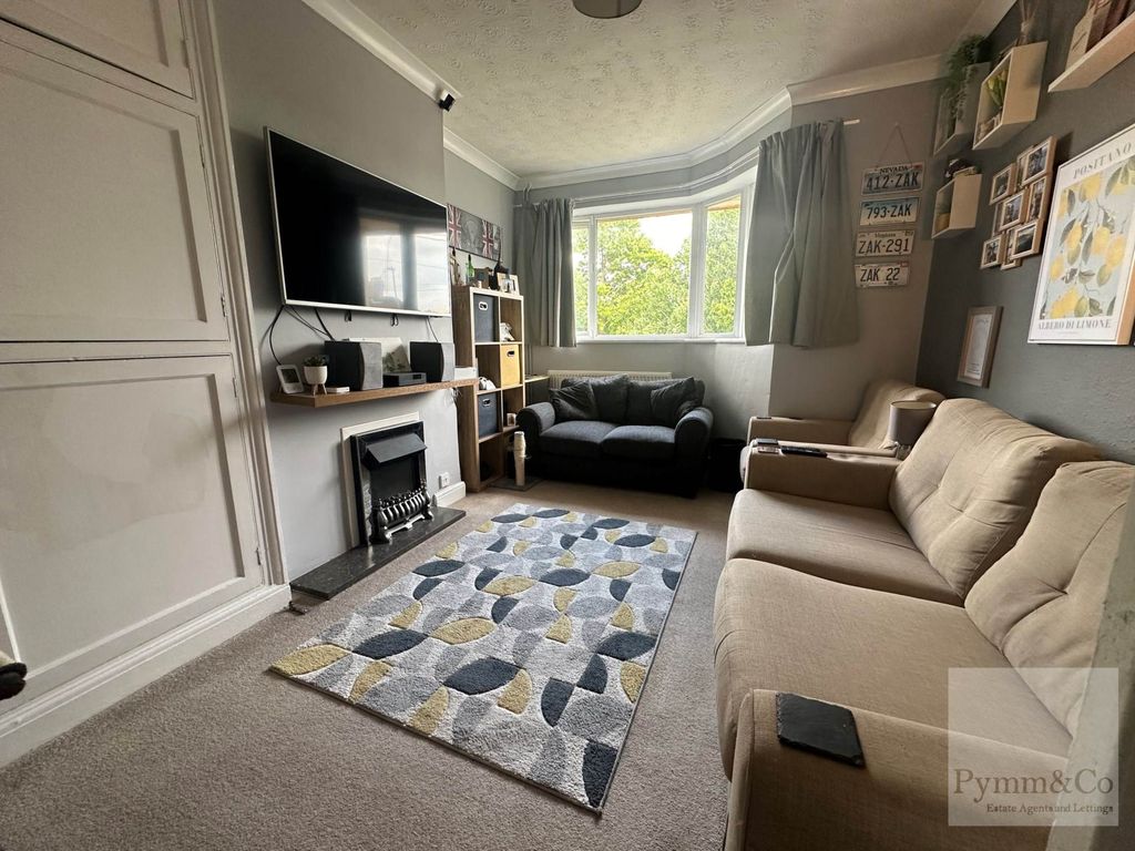 2 bed to rent in Glenmore Gardens, Norwich NR3, £895 pcm