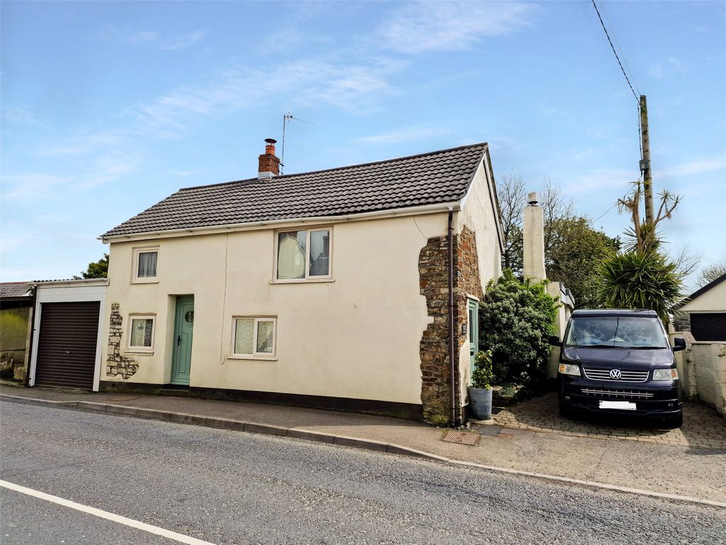 2 bed link detached house for sale in Kilkhampton, Bude, Cornwall EX23