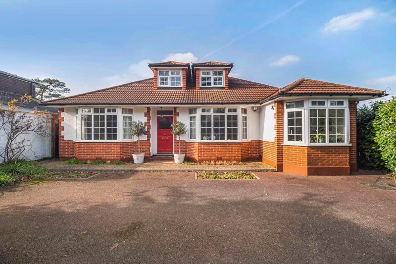 4 bed detached house for sale in School Lane, Fetcham, Leatherhead KT22