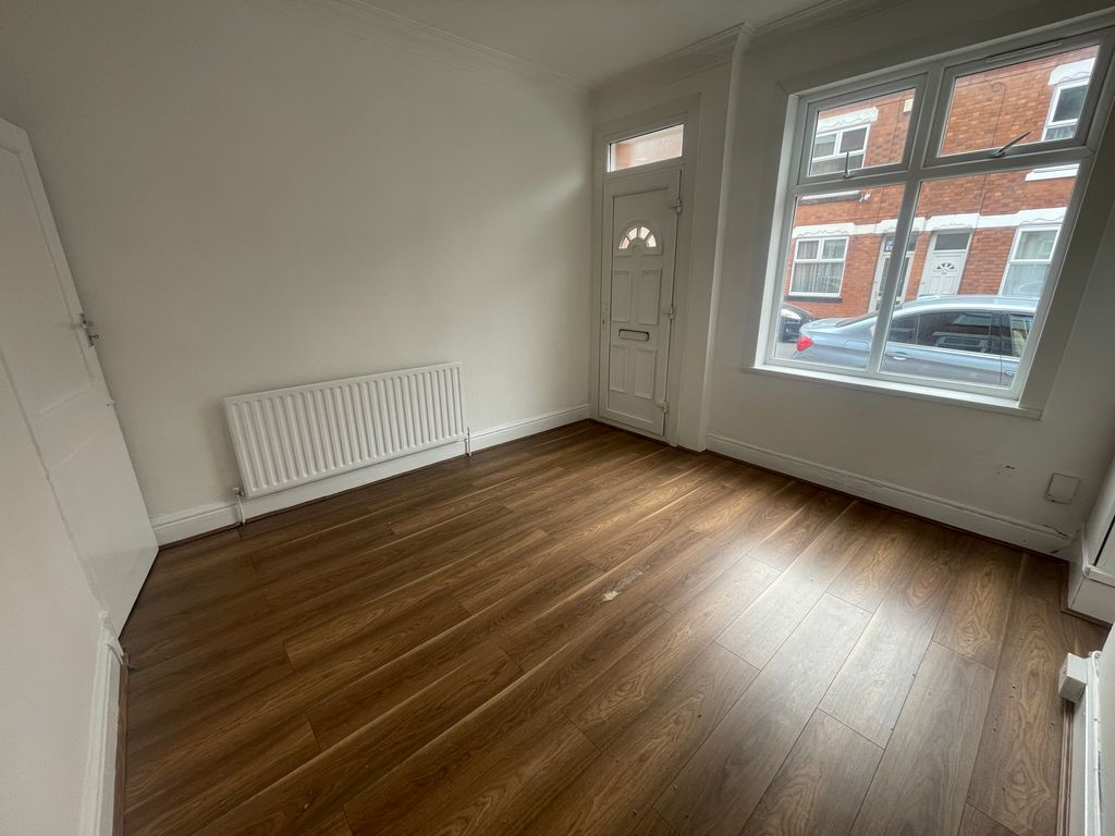 3 bed terraced house to rent in Browning Street, Leicester LE3 Zoopla