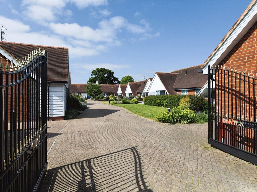 2 bed bungalow for sale in Kirk Mews, Althorne, Chelmsford, Essex CM3