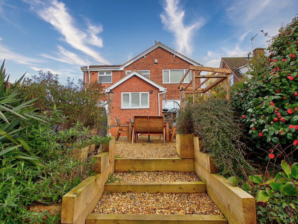 4 bed detached house for sale in Carter Dale, Whitwick LE67, £420,000