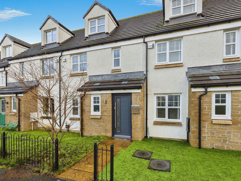 4 bed town house for sale in Fisher Road, Bathgate EH48, £235,000 Zoopla