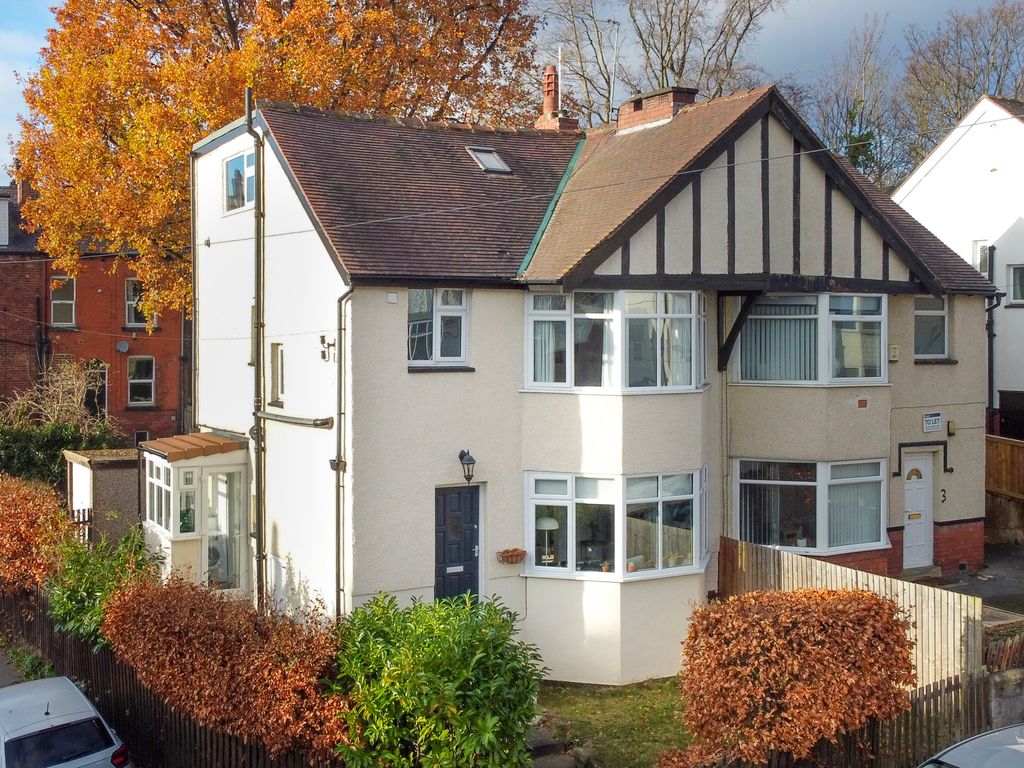 4 bed semidetached house for sale in Buckingham Avenue, Leeds LS6, £