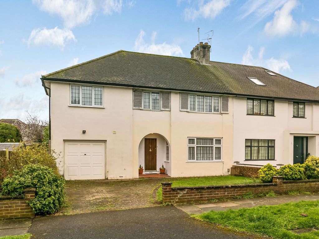 5 bed semidetached house for sale in Ullswater Crescent, London SW15