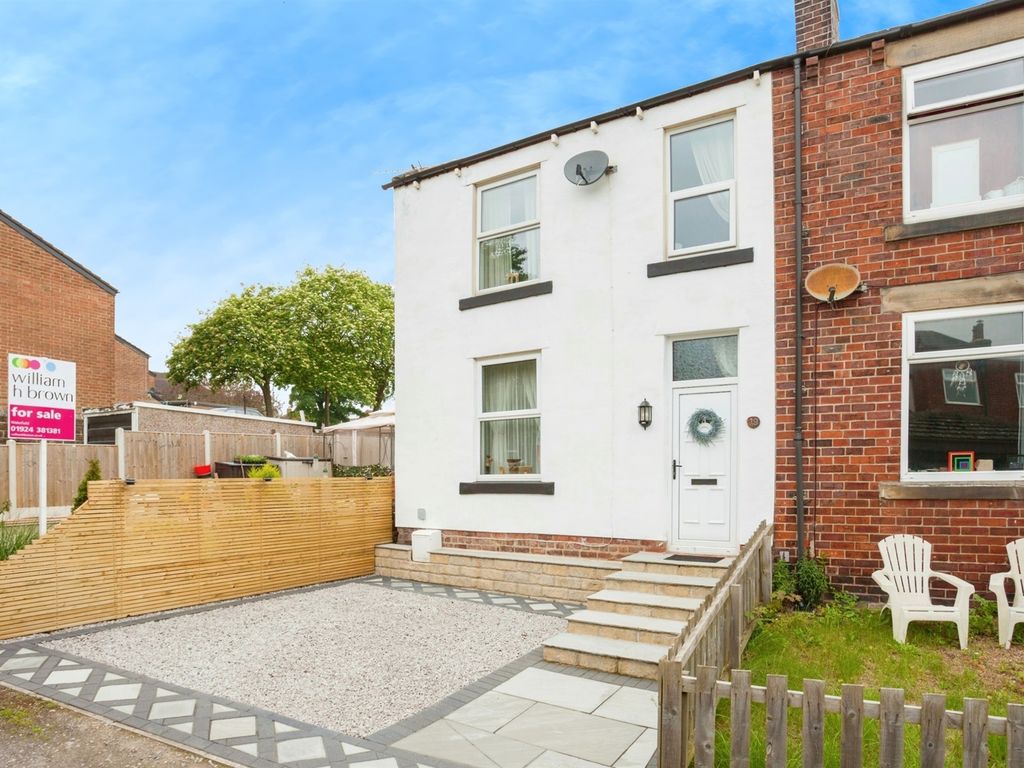 2 bed semidetached house for sale in Thornhill Road, Middlestown