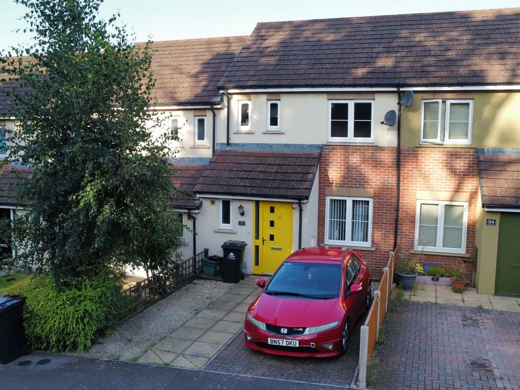 2 bed terraced house for sale in Par Four Lane, Lydney GL15, £195,000