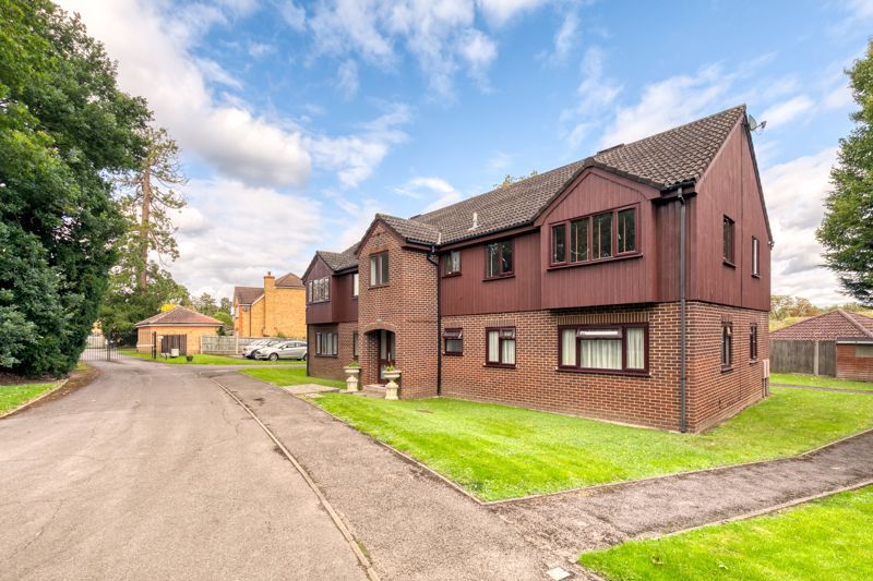 2 bed flat for sale in Wriotsley Way, Addlestone KT15, £315,000 Zoopla