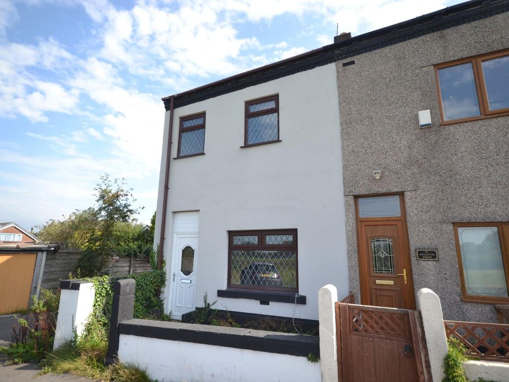 2 bed end terrace house for sale in Singleton Street, Radcliffe